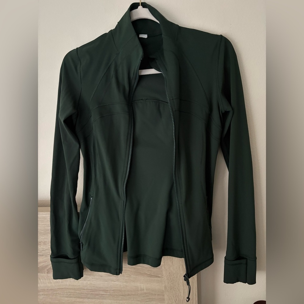 Lululemon hunter green define jacket size 6